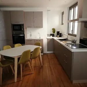 Hébergement de vacances La Citadine Maison De Avec Garage Bagnères-de-Bigorre